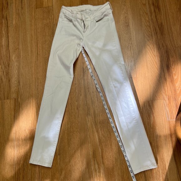 Uniqlo White Skinny Tapered Middle Rise Ultra Stretch Jeans Size 24in NEW - Picture 3 of 6